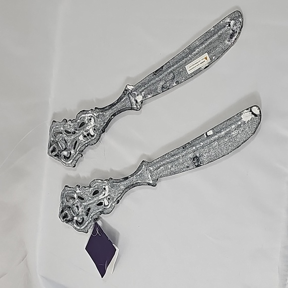 Decorative Metal Knives - Picture 2 of 5